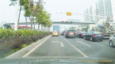 “火狐电竞官网”少女阴道炎是怎么回事?初潮如何应对阴道炎(图4) 火狐电竞平台