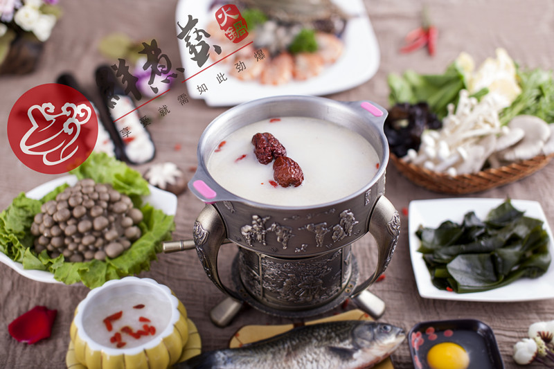 【火狐电竞】女老板看见员工孩子幼稚园的伙食后称:“难道是在农村上学吗?”(图2) 火狐电竞平台